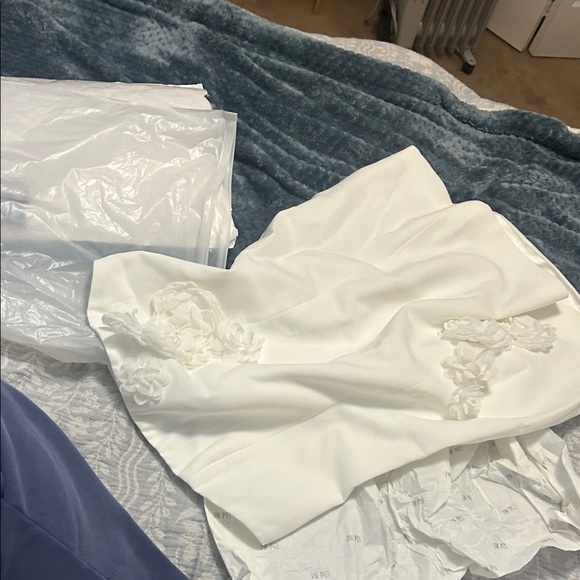 JW PEI White Strapless Mini Dress with Floral Details - Picture 5 of 6